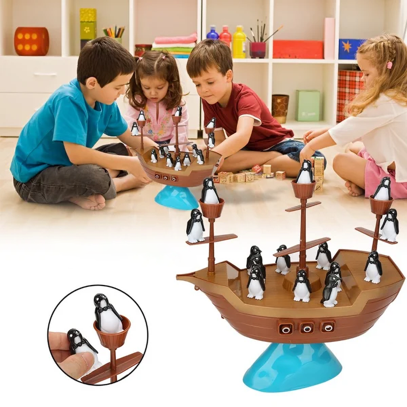 Pirate Boat Penguins Balancing Game™