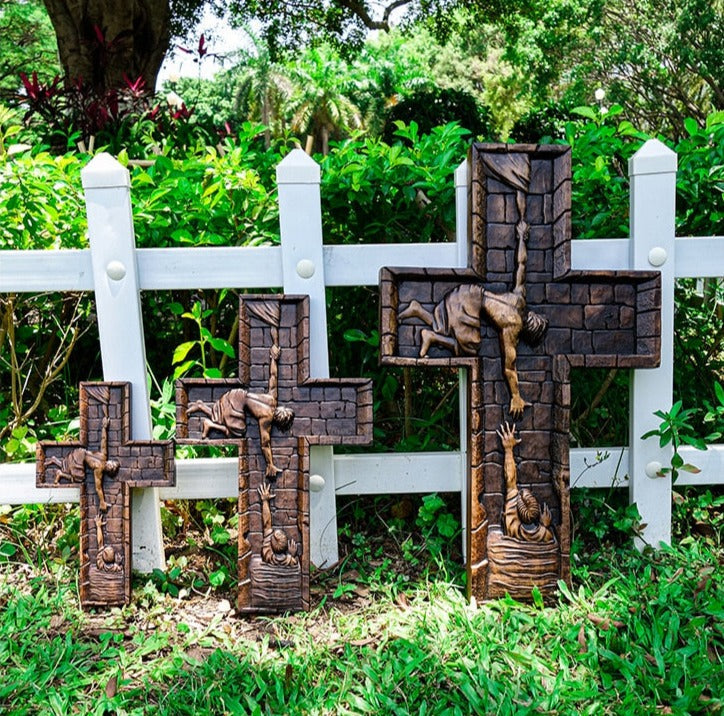 Saviour Jesus Cross Wall Hanging™