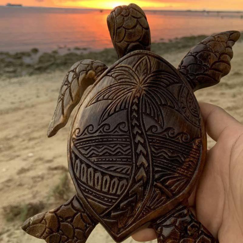 Hawaiian Turtle Woodcarving™