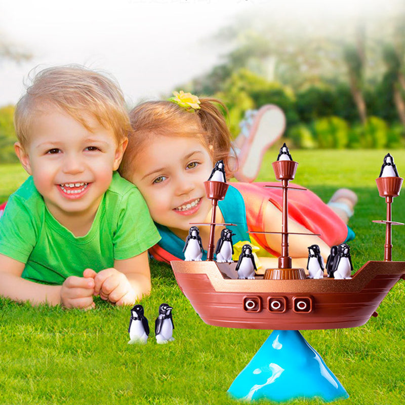 Pirate Boat Penguins Balancing Game™