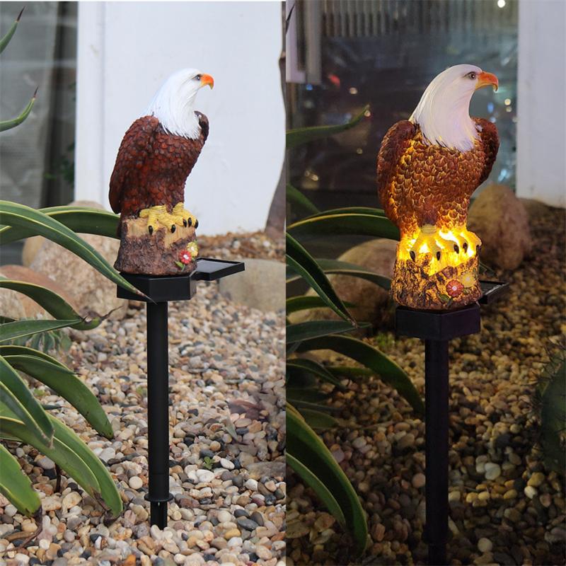 Eagle Figure Garden Solar Lamp™