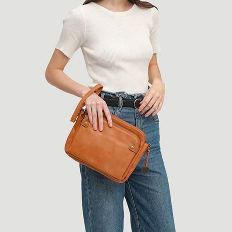 Three-Layer Leather Crossbody Bag™