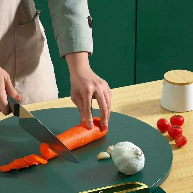 Rotatable Plastic Cutting Board™