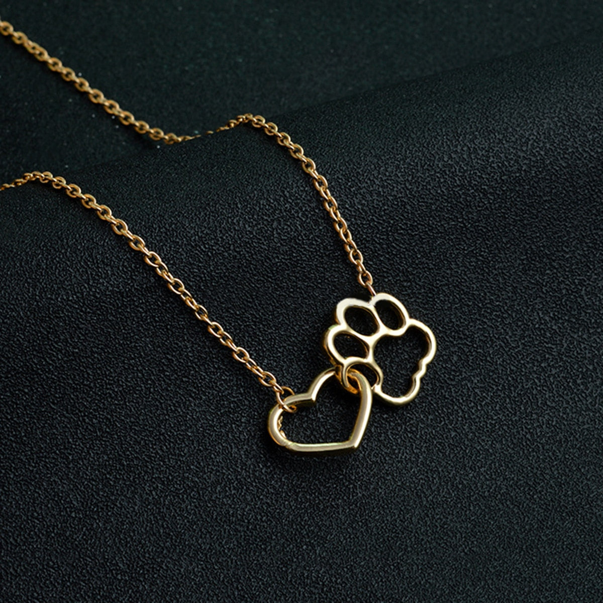 Dog Footprint Necklace - Gitelle