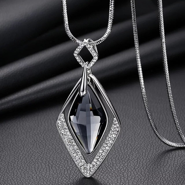 Long Necklace with Pendant for Women - Rhombus - Gitelle